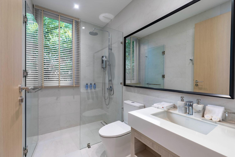 Bathroom 4, Andaaman Beach Villas - Villa Anda, Phuket Island