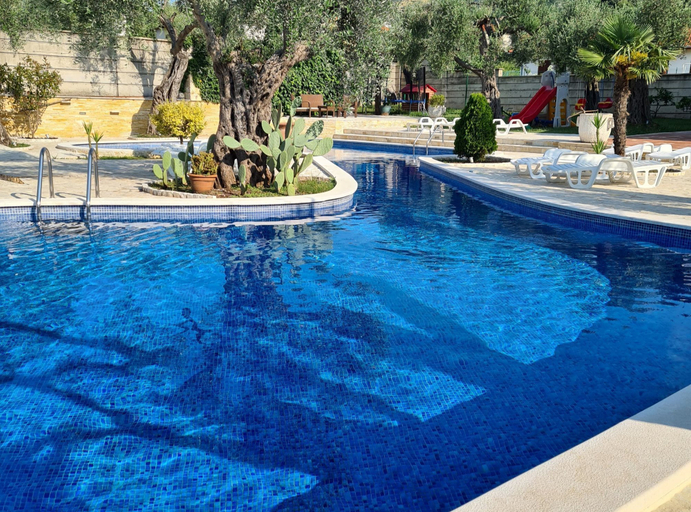 Outdoor pool 3, Villa Ponta