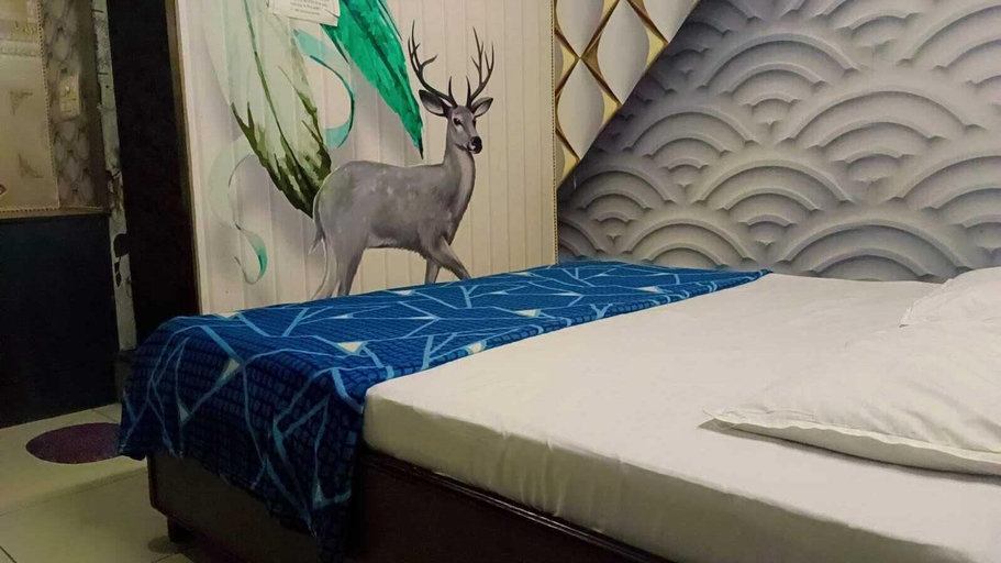 Room 5, MS GRAND HOTEL, Bhiwani