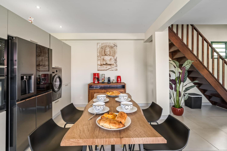 Others 5, Villa Arlet, Les Anses-d'Arlets