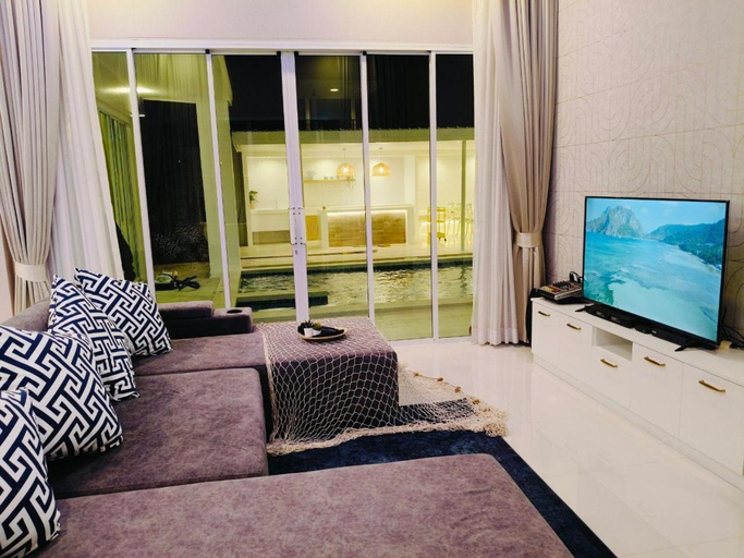 5, Fin Camping & Pool Villa, Cha-Am