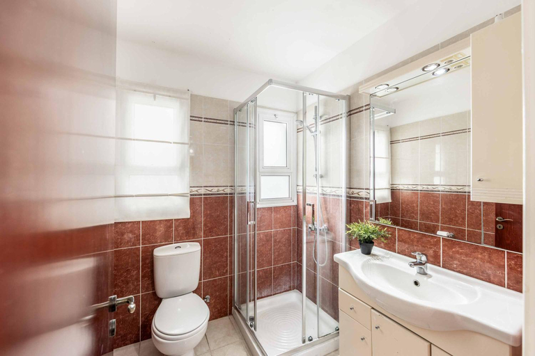 Others 3, Villa Ambrosia