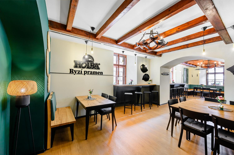 Food & Drinks 4, Penzion Chalupa U Mestske brany, Vyškov