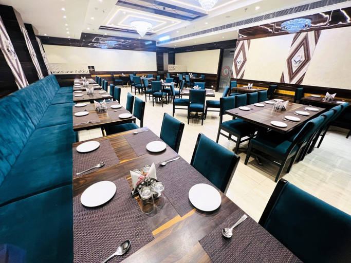 Restaurant 2, Hotel Roop Highlights, Jaipur
