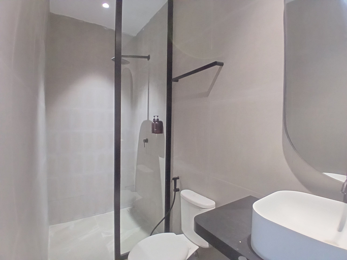 Bathroom 5, Cibulan Indah Hotel, Bogor