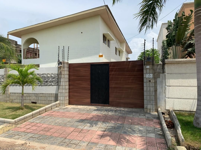 Primary image, Ave Maria Residences, Tema