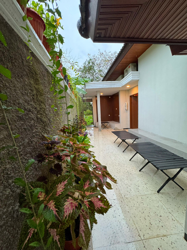 Exterior & Views 2, the Nawasena Villa Medan, Medan
