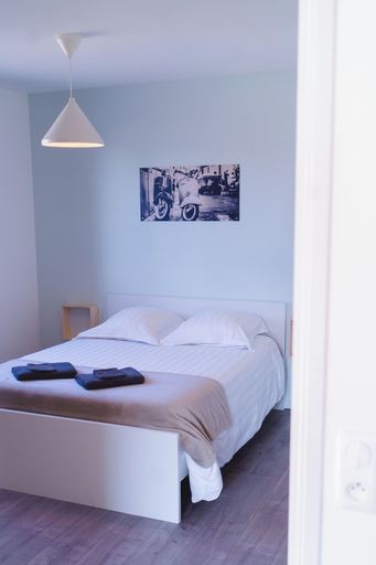 Room 4, Résidence des Sables, Loire