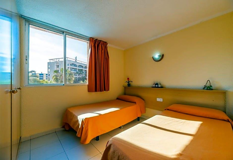 Bedroom 3, Zahara Rentalmar, Tarragona