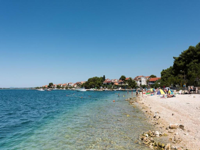 3, Apartment in Brodarica by Sandy Beach, Šibenik