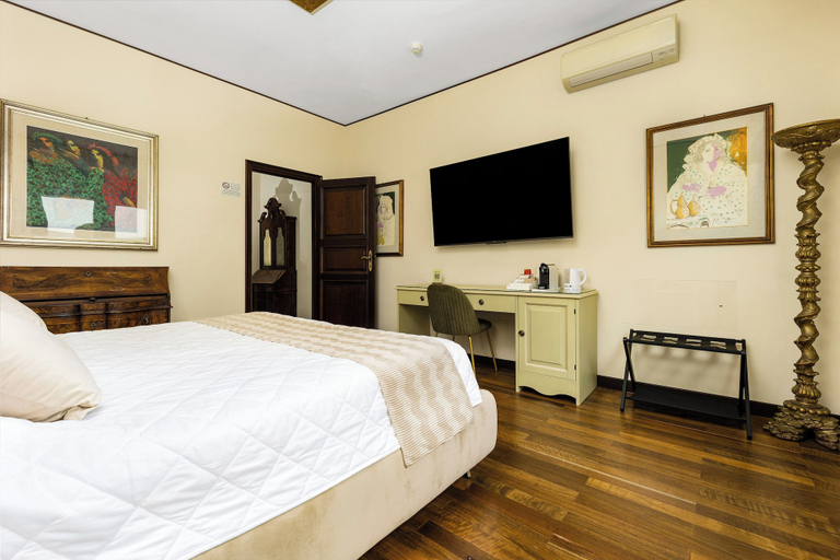 Room 2, Reggio Suite Luxury B&B, Reggio Di Calabria
