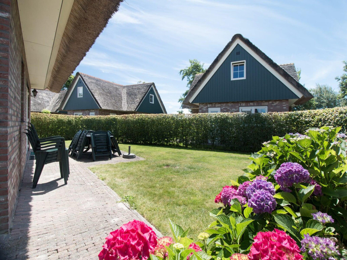2, Attractive villa close to forest, beach, sea, Zijpe