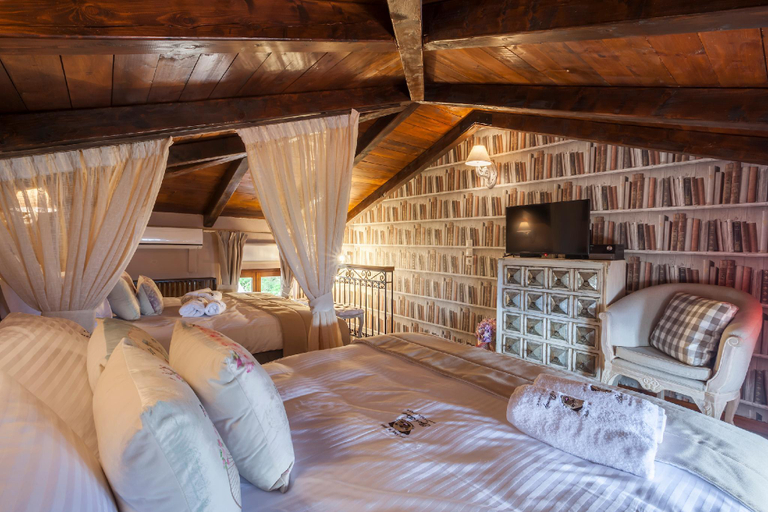 Bedroom 3, Rock Dandy Deluxe Chalet | Sauna | Mountain View, Central Greece