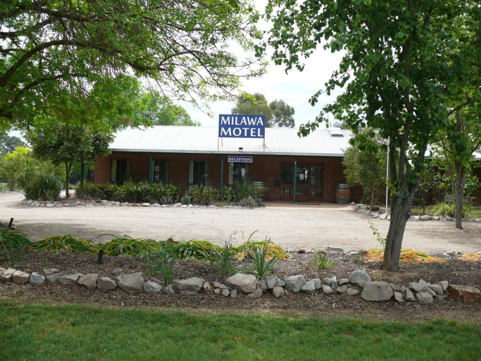 Exterior & Views 1, Milawa Motel, Wangaratta - South