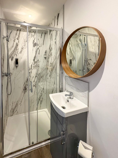 Bathroom, Corner Stone House - Apartment 1, Norfolk