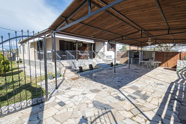 Others 4, Dimis Left House by Rentals Pro, Central Macedonia