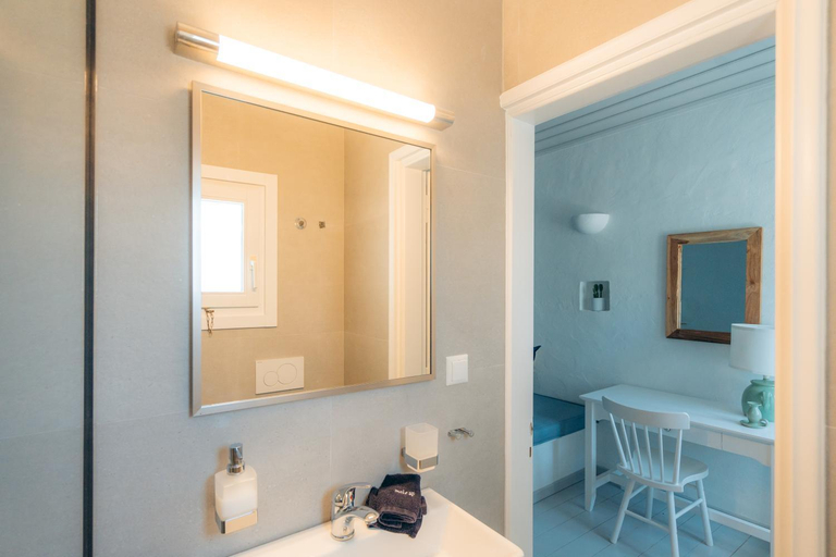 Bathroom 4, Villa Glaros, South Aegean