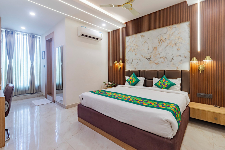 Room 3, Treebo KGF Villa with Swimming Pool, Kaushambi
