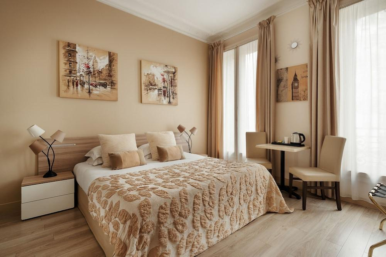 Bedroom 2, Hotel d'Argenson, Paris
