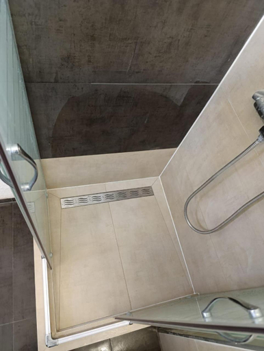 Bathroom 2, Apartmani Sutomore Tri Palme