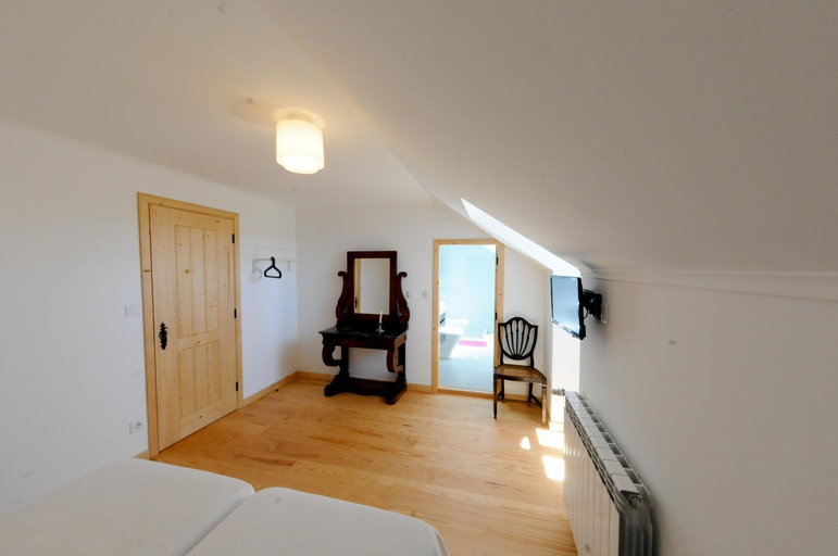 Bedroom 3, Casa das Rendufas- Turismo Rural com Figos, Torres Novas