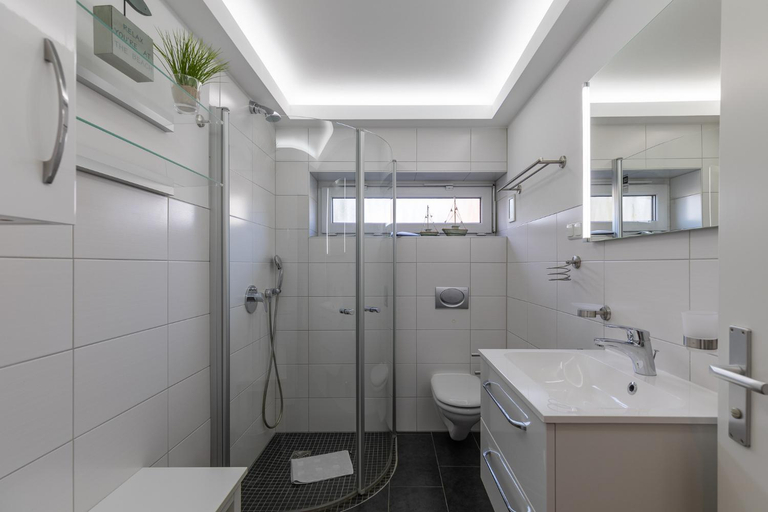 Bathroom, Haus Essen, Whg 5, Cuxhaven