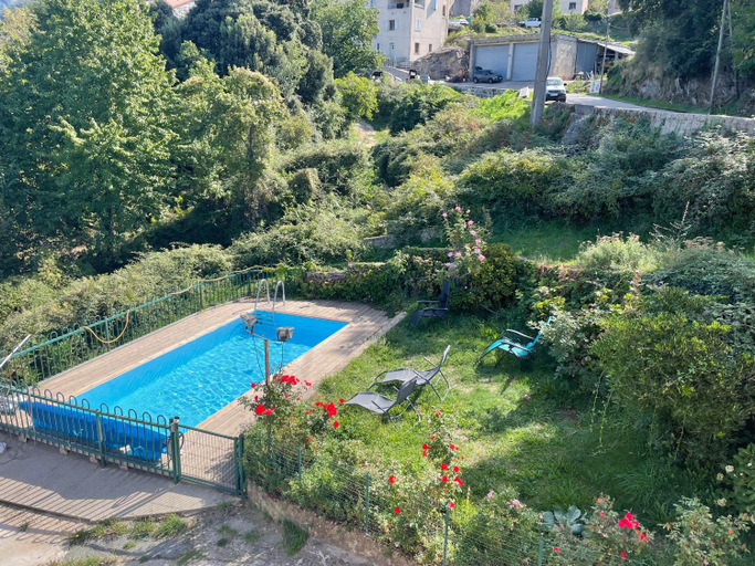 Swimming pool, chez marie jo Chez marie jo, Corse-du-Sud