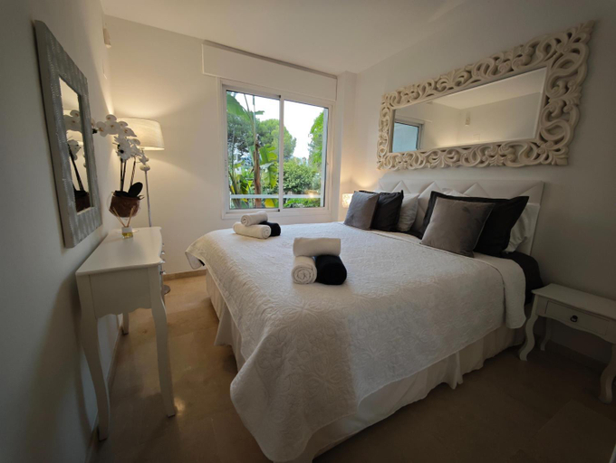 Bedroom 3, Luxury Frontline Residence EHHouse, Málaga