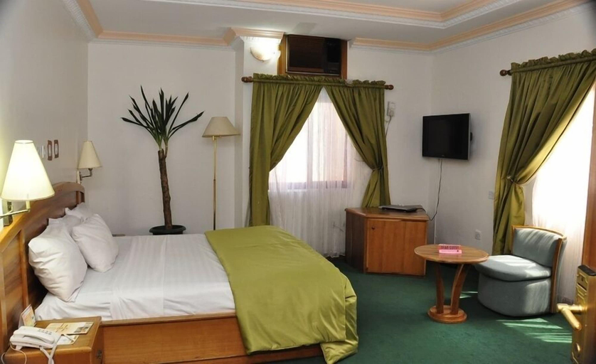 Bedroom 3, Valencia Hotels, AbujaMun