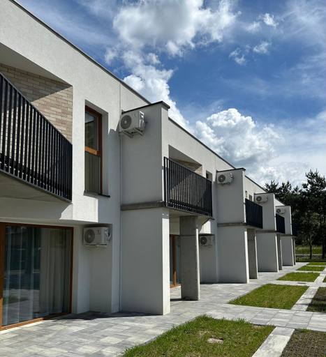 Exterior view 4, SOLAPART Luxury Apartments Self Check-in, air-conditioned, a 9-minute walk from the museum, Bieruń-Lędziny