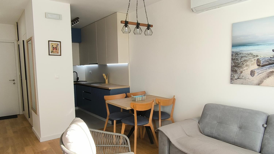 Others 4, Apartments LORA Novi Bar
