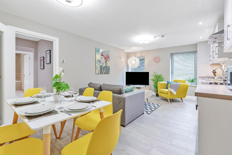 Others 5, Ocean Walk | 2 Bedroom Apartment | By My Getaways, Brighton and Hove