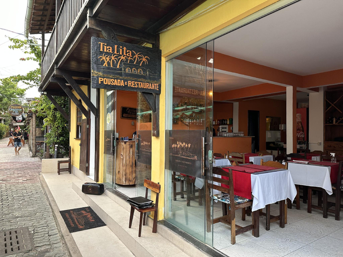 Food & Drinks 2, Pousada e restaurante tia Lita, Cairu