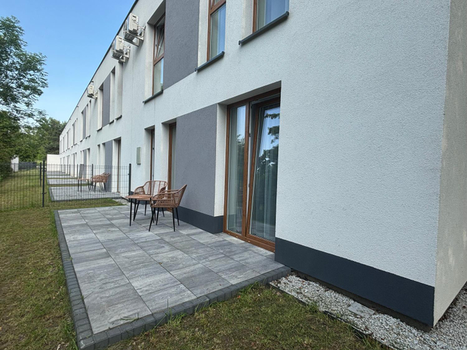 Exterior view 2, SOLAPART Luxury Apartments Self Check-in, air-conditioned, a 9-minute walk from the museum, Bieruń-Lędziny