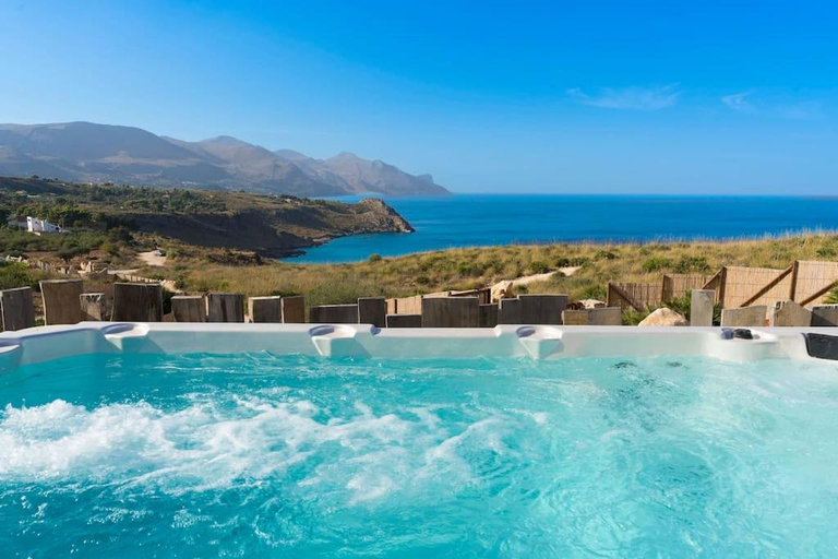 Sport & Beauty 2, Villa Faraglioni Cala Bianca, Trapani