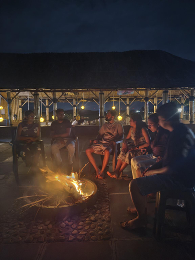 Food & Drinks 4, Hampi One Love, Koppal