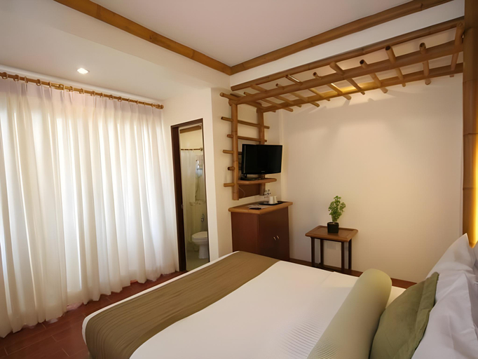 Bedroom 2, Acuaverde Beach Resort & Hotel Inc., San Juan