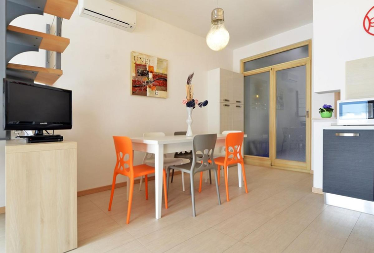 Others 4, Villa in Banjole near Crystal Clear Sea, Medulin
