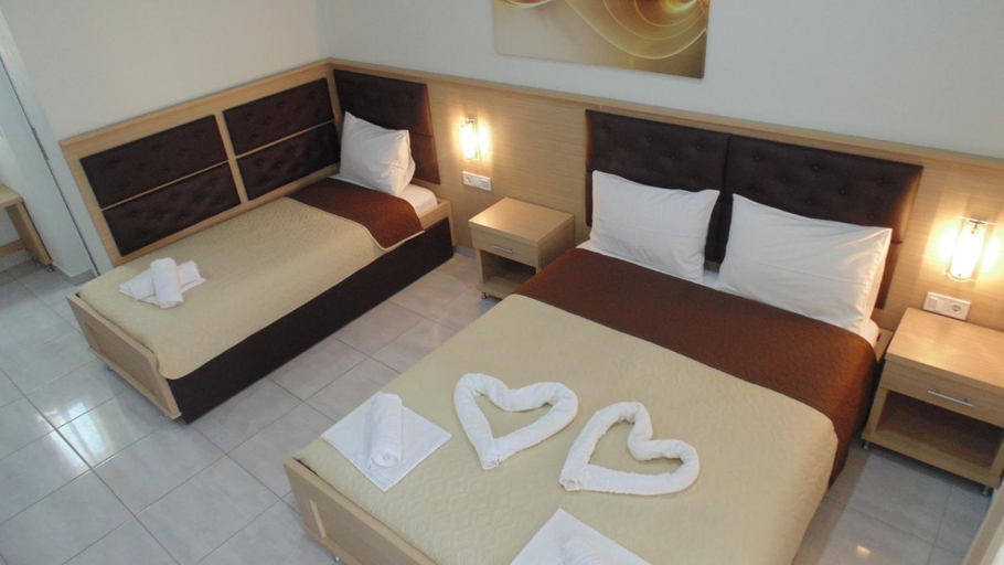 Bedroom 5, Billy's House, Central Macedonia