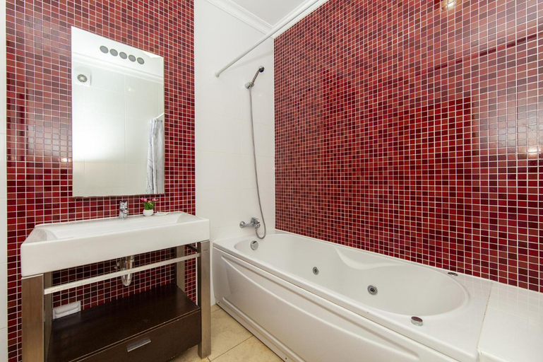 Bathroom 4, A05 - Luxury 1 bed Fully Equipped with Pool, Lagos