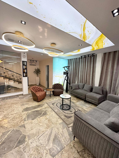 5, Bottega Apartment and Suites, Oshimili South