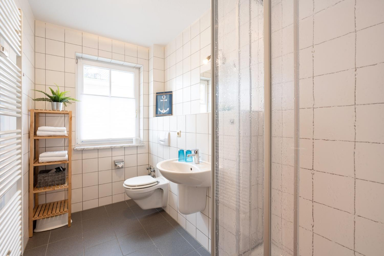Bathroom 3, Villa am Strand, Vorpommern-Greifswald