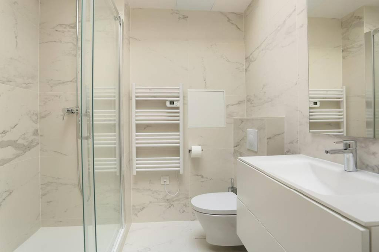 Bathroom 3, Pick A Flat's Apartment in Saint Germain - Rue Corneille, Paris