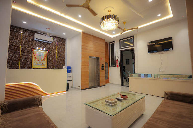 Others 3, Papaya Leaf Comfort Nathdwara, Rajsamand