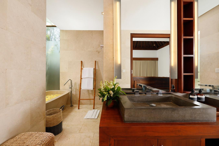 Bathroom 4, Villa Omegia Canggu By Nakula, Badung