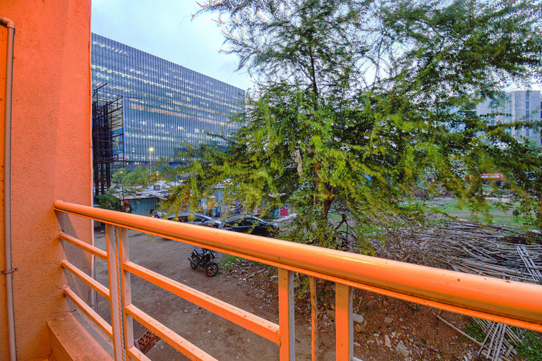 Public Area 2, FabHotel 4 Star Executive, Pune