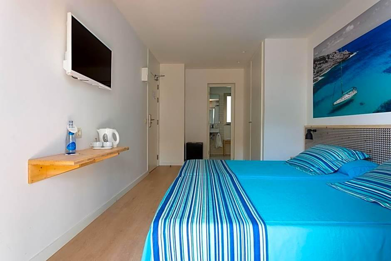 Bedroom 2, Hotel Eolo, Baleares