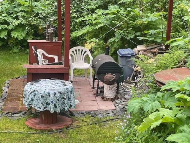 Others 3, Northern Nights Lodging, Matanuska-Susitna