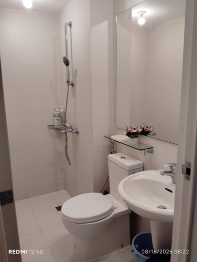 Bathroom, Condo in Paranaque, Parañaque