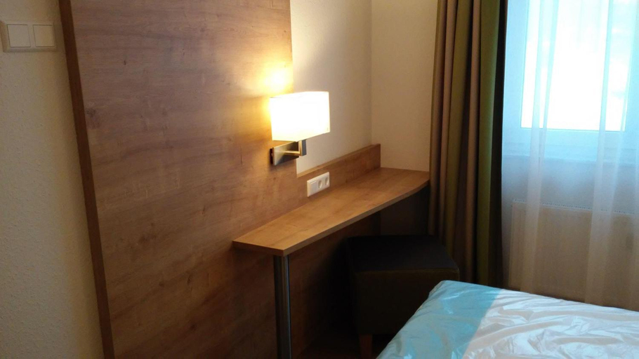 Bedroom 2, Residenz Grafenmatt - Ferienwohnung am Feldberg, Breisgau-Hochschwarzwald